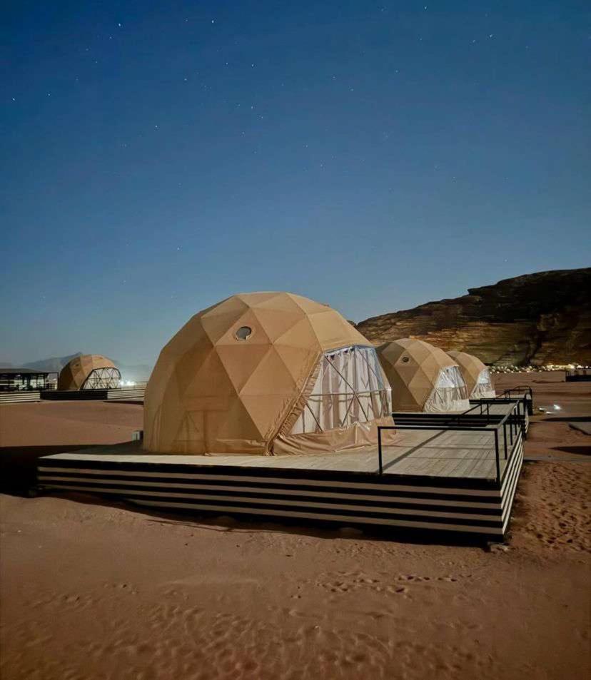 Wadi Rum Bedouin Style Camp Hotel Exterior photo